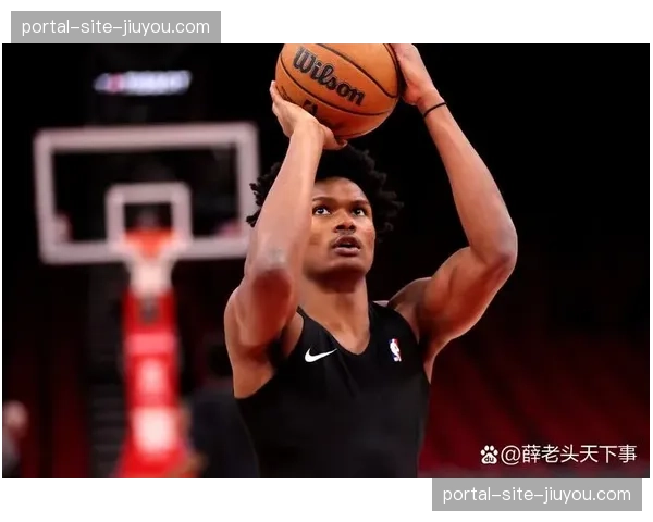 阿门汤普森补篮绝杀热火 十八篮板刷新个人生涯纪录